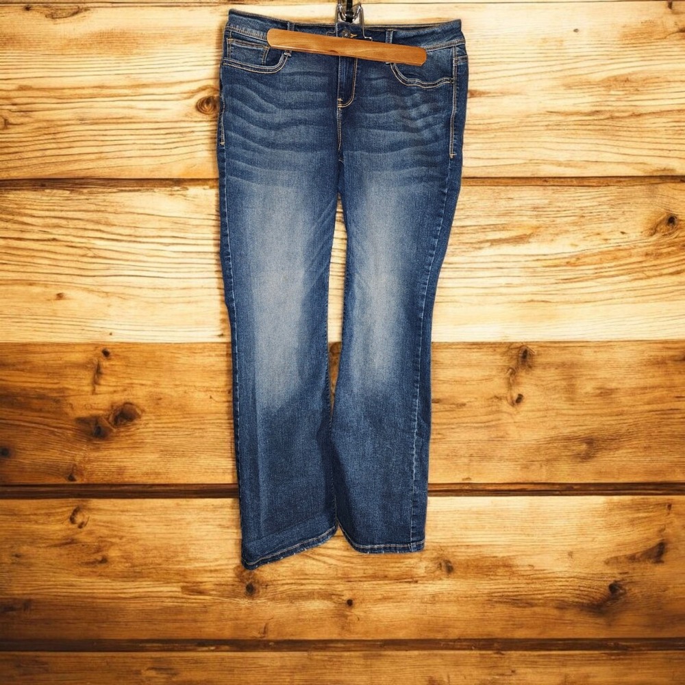 Lei Flare Jeans Women Size 11 Blue Classic 90s Denim Dark Wash Stretch Y2K